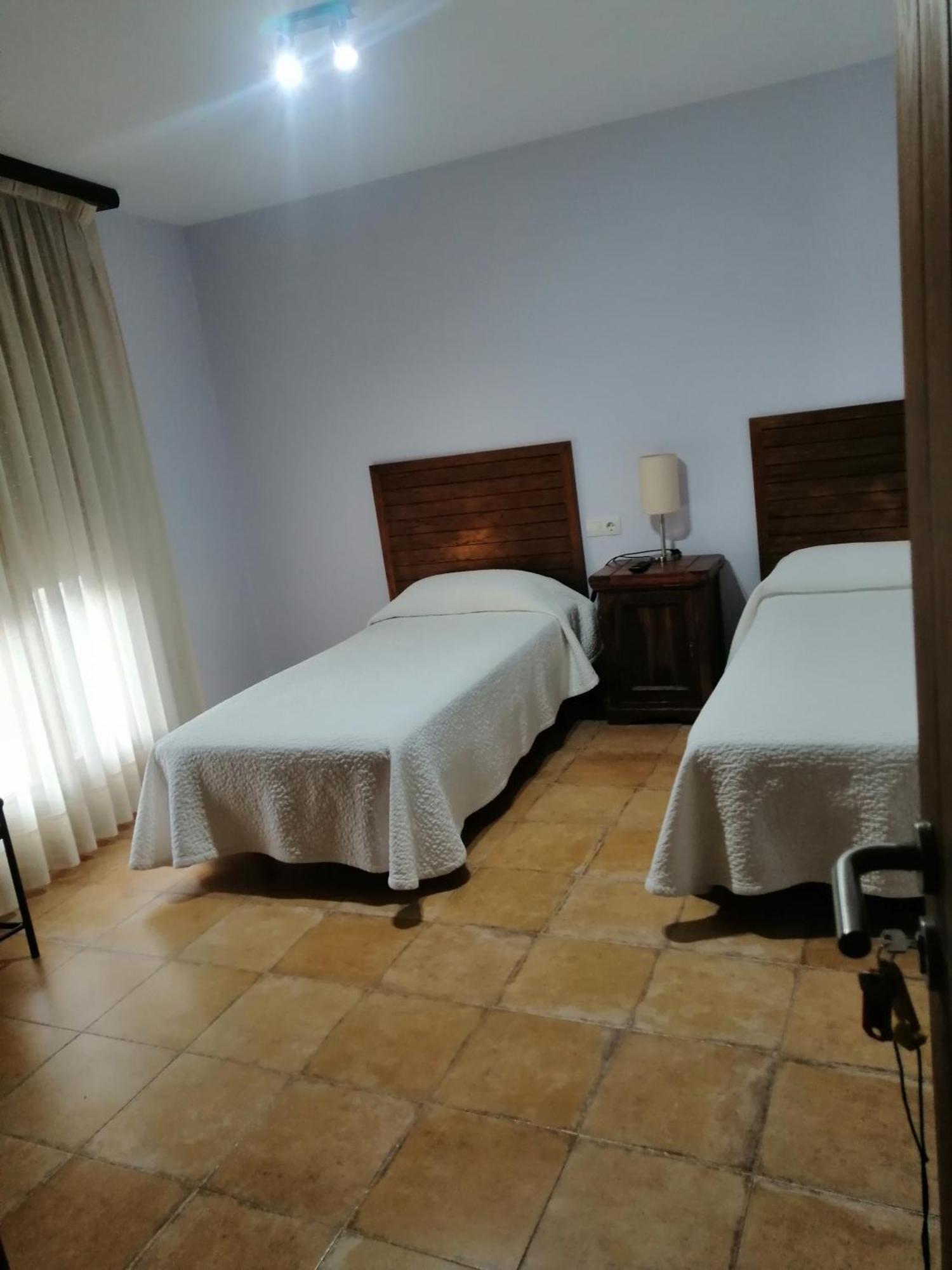 Hostal Bar Restaurante Villa Cerollera Εξωτερικό φωτογραφία